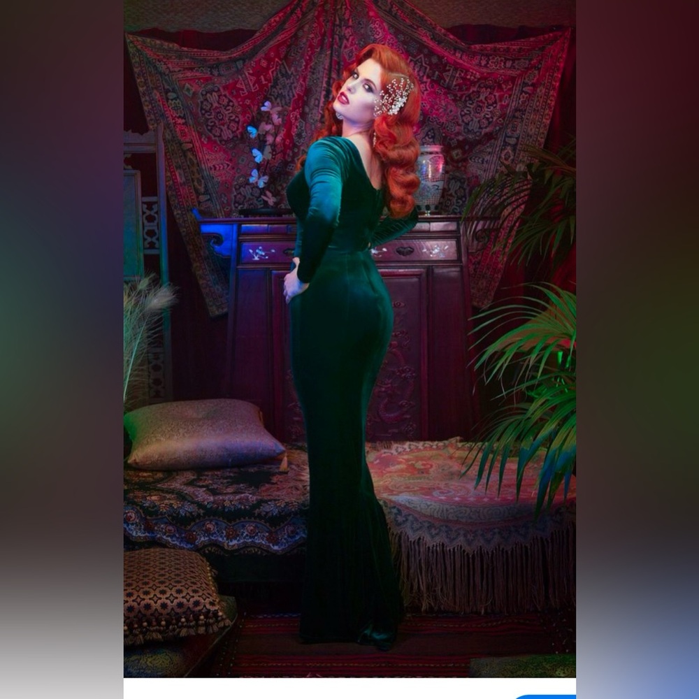 Pinup Girl Clothing Beatrix Green Velvet Gown 2X